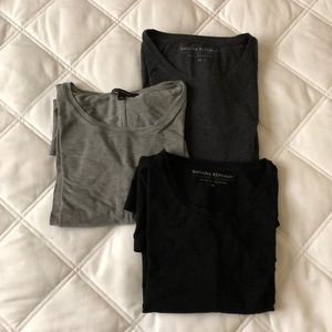 3 pack Banana Republic long sleeve cotton t-shirts